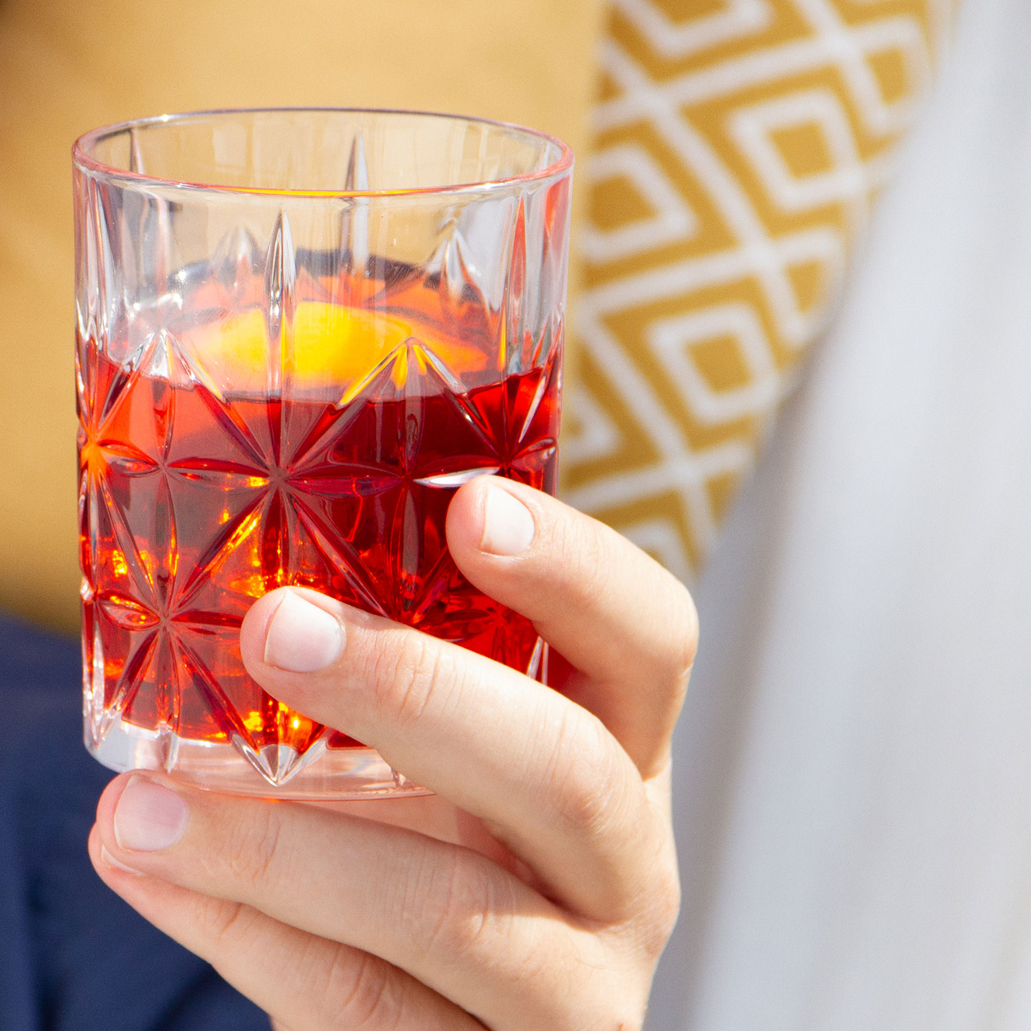 CRAFT BITTER - DESTILERÍA DE MADRID - CAJA 6 UDS - Imagen 2